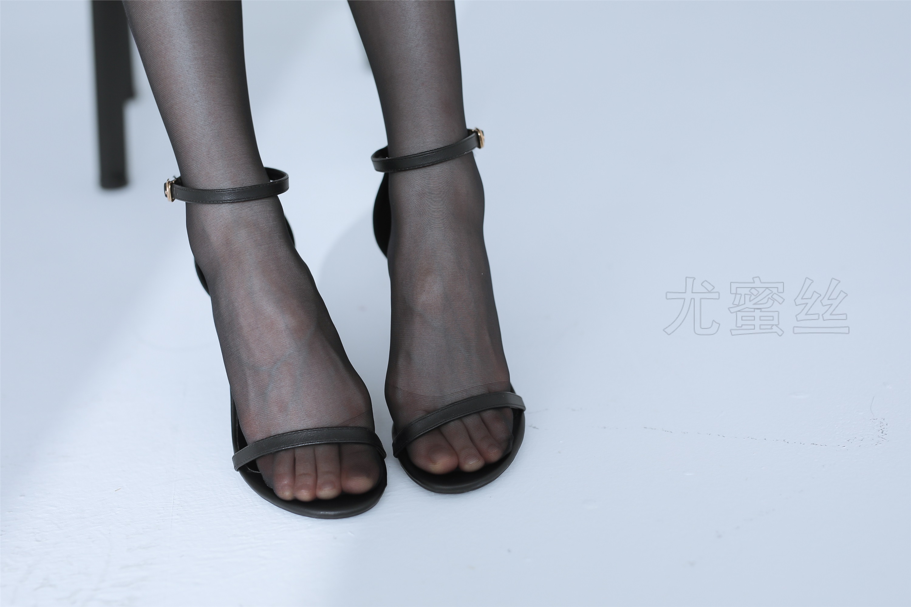 尤蜜丝 穿搭写真 NO.021